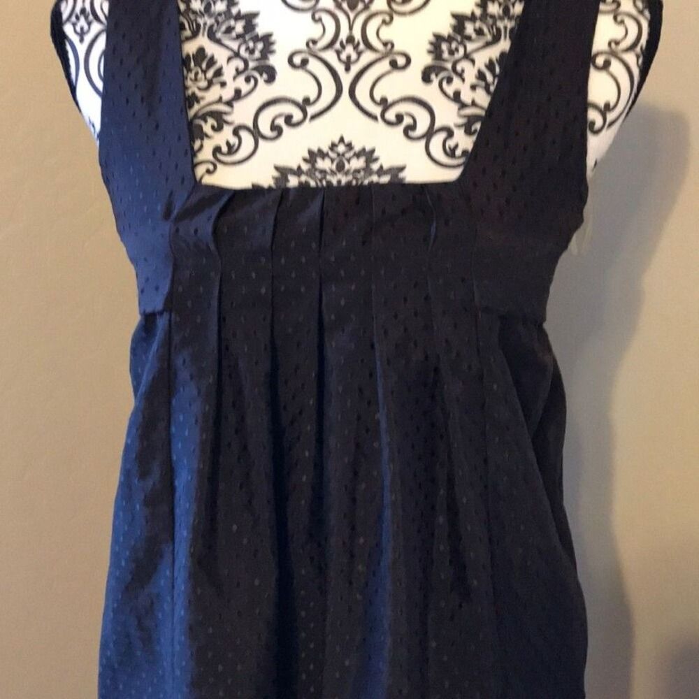 Dress - Picture 7 of 7